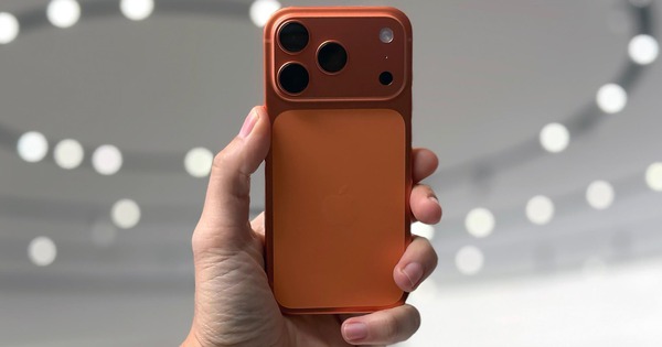 iPhone 17 Pro Max chính thức ra mắt: Thiết kế mới gây tranh cãi, giá tăng lên mức từ 38 triệu, Việt Nam mở bán sớm nhất cùng các thị trường top đầu