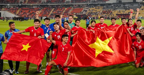 FIFA ca ngợi bóng đá Việt Nam theo cách đặc biệt