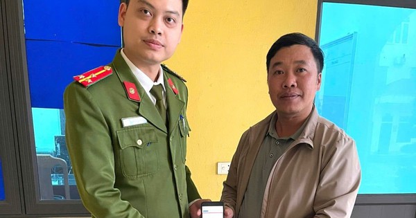 Sau khi 1 người đàn ông đến VietinBank chuyển khoản 700 triệu đồng cho thanh niên SN 2003, công an và ngân hàng phải vào cuộc gấp