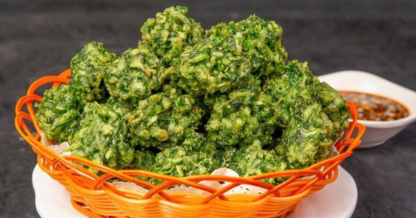 Chợ Việt đang bán đầy loại rau người Trung Quốc ví là "rau Hoàng đế": Nấu kiểu này cả nhà cùng mê