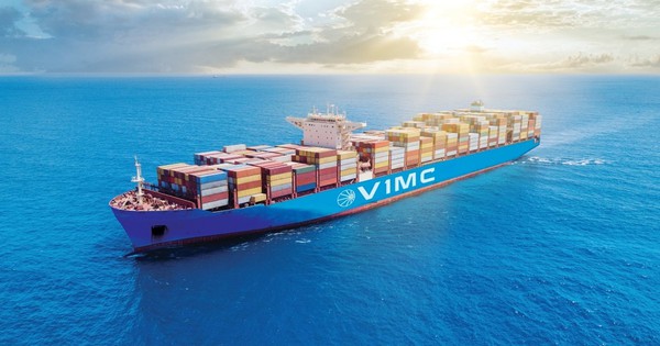 Tổng Công ty Hàng hải Việt Nam quyết giảm sở hữu Nhà nước  từ 99,47% về 65%:  36 tuần lên HoSE, cổ phiếu lập tức tăng kịch trần