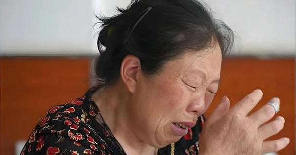 Người phụ nữ gửi tiết kiệm 22 triệu đồng, 28 năm sau đến rút cả gốc lẫn lãi thì được ngân hàng thông báo: “Không tìm thấy hồ sơ, chờ xác minh thêm”