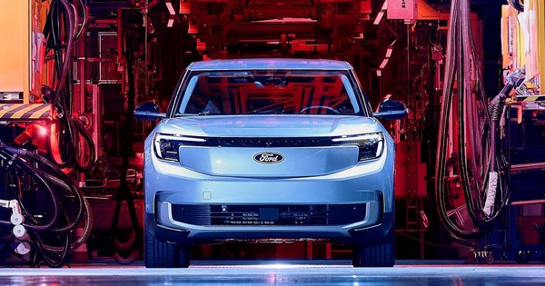 Đầu tư vào xe điện lỗ gần 20 tỷ USD - hãng xe lớn nhất nước Mỹ quay xe tìm kiếm hợp tác từ Trung Quốc để 'gỡ gạc'