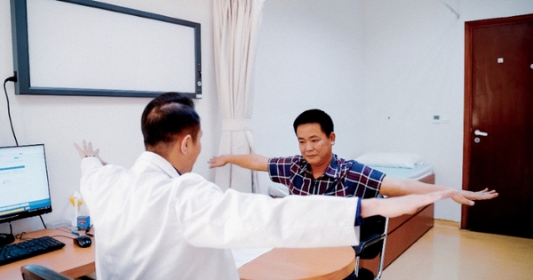 1 công nghệ đặc biệt giúp bệnh nhân thoát cảnh khuỷu tay biến dạng hiếm gặp suốt 27 năm