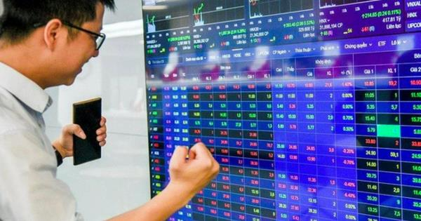 CTCK chỉ ra 4 nhóm ngành có thể hưởng lợi từ Nghị quyết 79