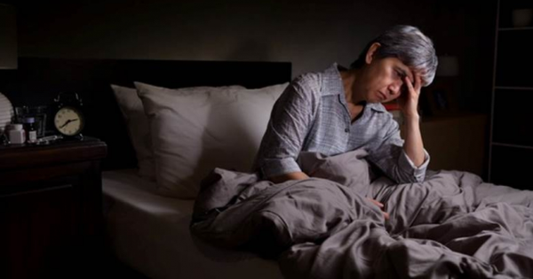 Người đàn ông 40 tuổi mất ngủ dai dẳng, uống thuốc không đỡ, bác sĩ khẳng định: Tôi đã xin cho anh 1 mảnh đất để trồng rau rồi!