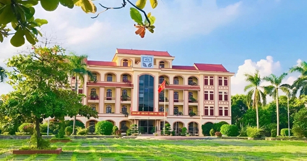 Ngôi trường ĐỈNH nhất mùa thi HSG Quốc gia năm nay: Đầu vào cực gắt, là lò luyện tài năng "khét tiếng" mảnh đất Xứ Đông