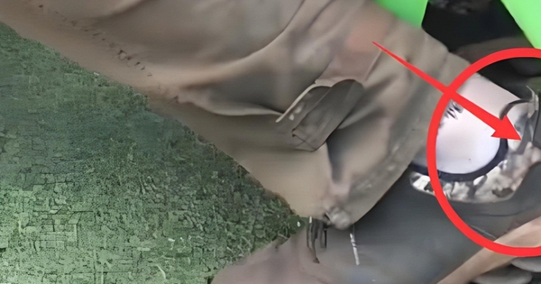 5 năm trôi qua, bức ảnh họp phụ huynh này vẫn gây tranh cãi