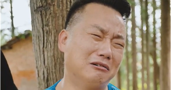 Lương chồng 8,7 triệu đem gửi tiết kiệm hết, 3 năm sau có 500 triệu nhưng ngân hàng nói luôn: "Rút bây giờ thì mất sạch"