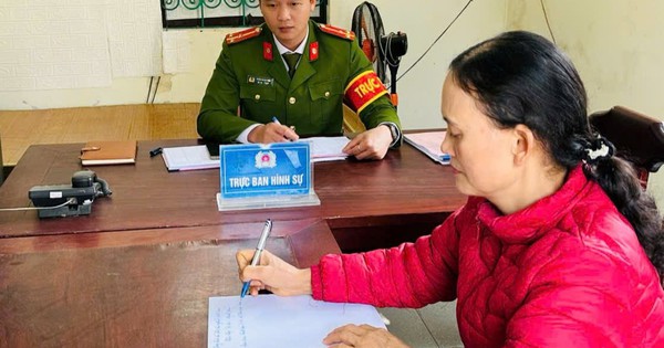 Phát hiện tài khoản VietinBank iPay được cộng 107 triệu đồng, người lạ liên hệ nhờ trả lại tiền, người phụ nữ liền báo công an