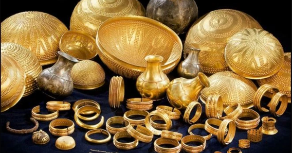 Khai quật kho báu 3.000 năm tuổi, chuyên gia bối rối phát hiện ra có tới 2 thứ đến từ ngoài Trái đất