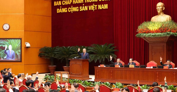 12 nhân sự lần đầu tham gia Bộ Chính trị, Ban Bí thư