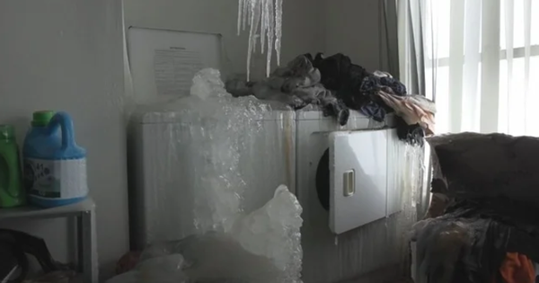 Chủ 'khóc ròng' khi thấy nhà thành 'lâu đài băng' do người thuê tiết kiệm điện