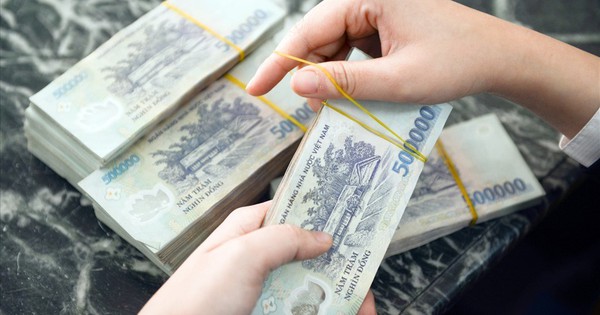 Nhận thưởng Tết 2026 bao nhiêu phải đóng thuế thu nhập cá nhân?