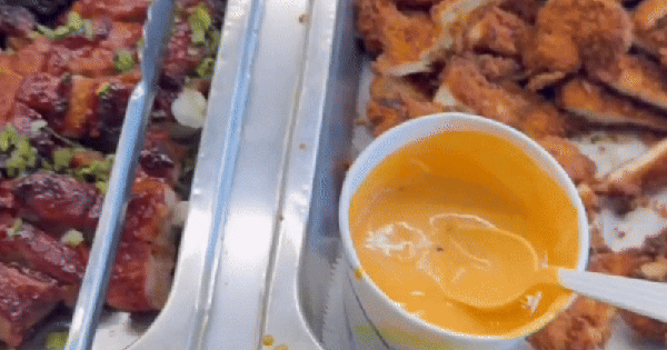 Sinh viên "quay lén" canteen Harvard, chỉ hơn 2 phút mà nhiều người đã bắt đầu đói bụng