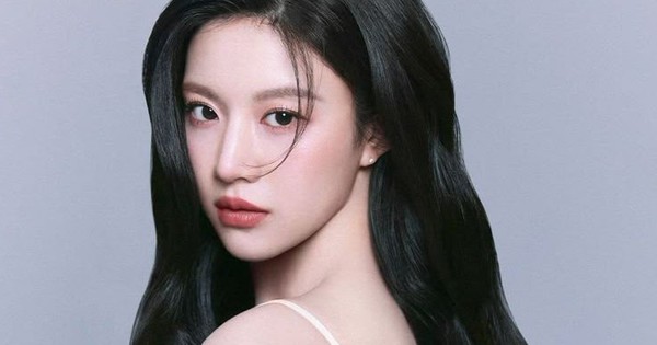 Mỹ nhân mặt đẹp tỷ lệ kim cương hot nhất hiện nay: Nàng thơ của loạt ca sĩ, khoe giọng gây bất ngờ