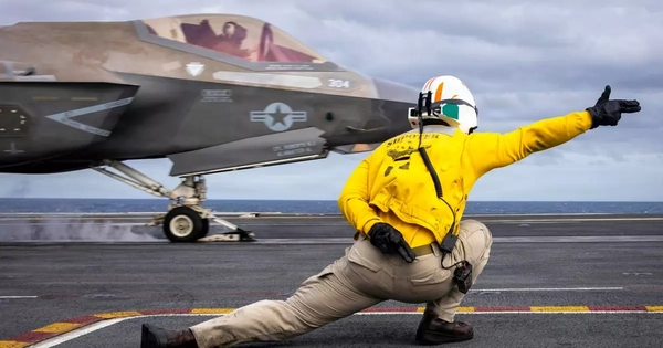 Tàu sân bay Mỹ tiến vào Trung Đông, kịch bản nào cho Iran?