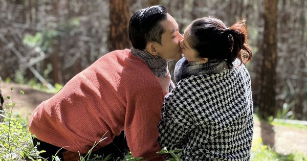 Nam nghệ sĩ nổi tiếng nói về hôn nhân với vợ viện trưởng hơn 11 tuổi: “Yêu là khi mệt vẫn ở lại”