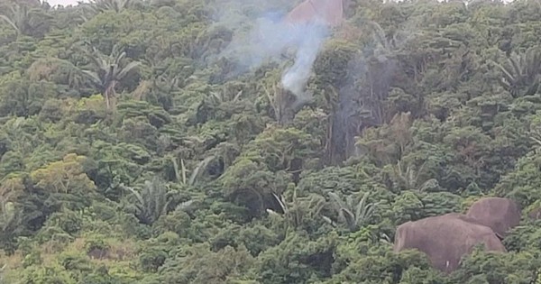 Rơi máy bay quân sự ở Đắk Lắk, phi công kịp thời nhảy dù thoát nạn