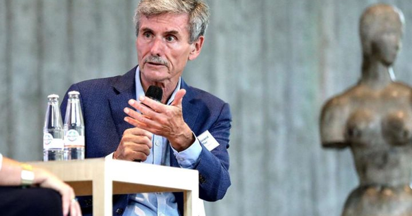 'Chúng ta tụt hậu 20 năm với Trung Quốc về công nghệ pin xe điện'