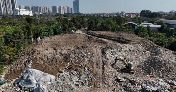 Khám xét nơi ở và nơi làm việc của Nguyễn Văn Họa