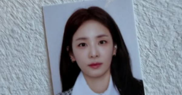 Mỹ nhân 4x là biểu tượng hack tuổi của Hàn Quốc, hậu tăng cân khoe ảnh thẻ nhìn khó tin