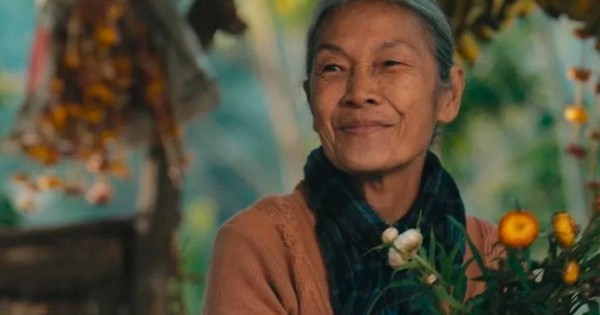 Từ tiếng Việt chỉ có một âm tiết nhưng chứa đựng thứ đạo lý mà tiếng Anh khó lòng lột tả