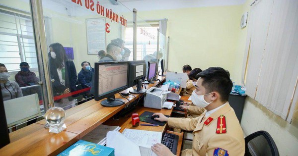 Cục CSGT thông báo tới tất cả chủ ô tô, xe máy đã bán hoặc cho, tặng xe