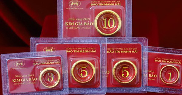 Ngày 4/1: Người mua vàng lỗ hơn 10 triệu đồng/lượng sau một tuần