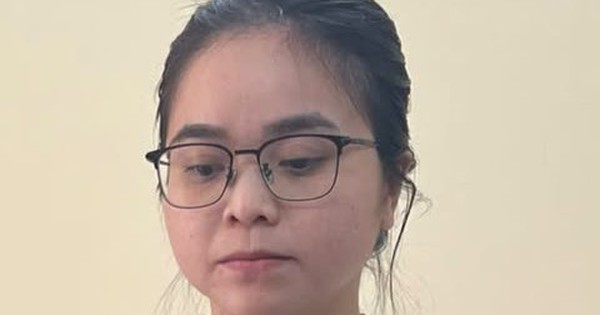 Bắt tạm giam một cựu nhân viên ngân hàng