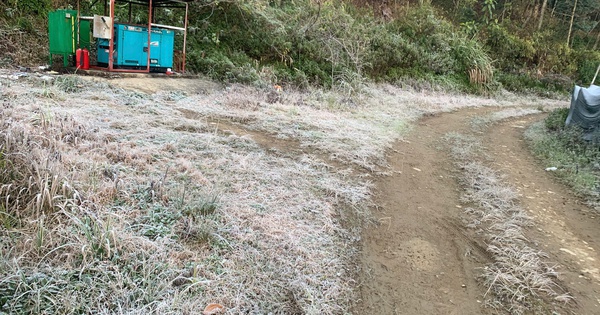 VIDEO: Băng giá xuất hiện tại một tỉnh miền Trung khi nhiệt độ xuống âm 5 độ C