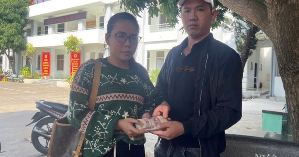 Phát hiện hàng chục triệu đồng nằm chơ vơ trong khe trả tiền của cây ATM tại Lâm Đồng: Công an sử dụng nghiệp vụ xác minh