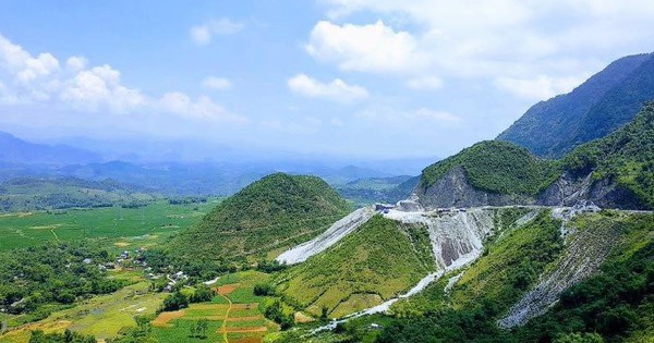 Siêu tổ hợp cáp treo dài 4,5km, tắm khoáng, vui chơi 21.000 tỷ của Sun Group tái hiện ngôi làng Thụy Sỹ trên núi tại nơi khí hậu mát mẻ quanh năm vừa nhận chỉ đạo mới