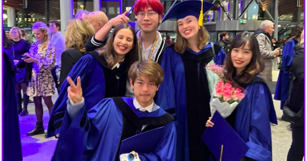 Nam sinh Việt du học nước lạ: Người dân không thích ngồi cạnh nhau trên xe bus, giáo viên sẵn sàng hỏi "Em nhuộm tóc ở đâu thế?"