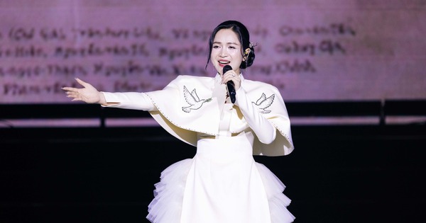 Phản ứng bất ngờ của Duyên Quỳnh trước nghi vấn hát nhép ở lễ trao giải âm nhạc