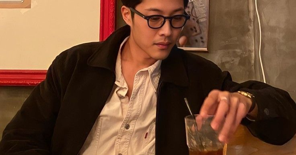 Tuổi 35, tiết kiệm tiền là cách sống thượng lưu nhất