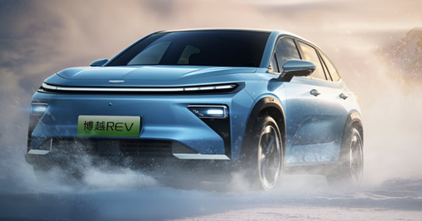 Hãng xe xây nhà máy tại Việt Nam ra mắt SUV tầm xa, tổng phạm vi hoạt động lên đến 1.525 km