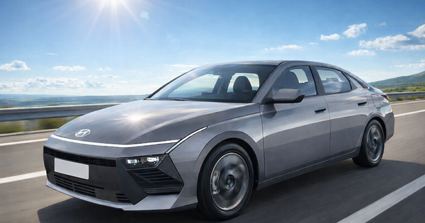 Hyundai Elantra 2027 lộ diện: Thiết kế vuông vức, hướng tới phân khúc cao cấp