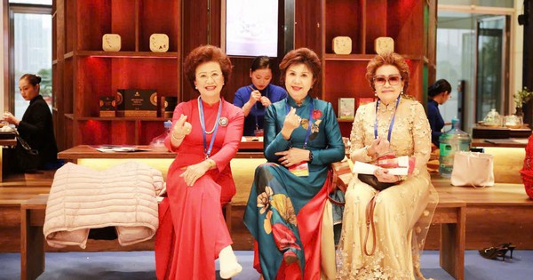 Chung tay cùng kiều bào phát triển đất nước thịnh vượng, hạnh phúc