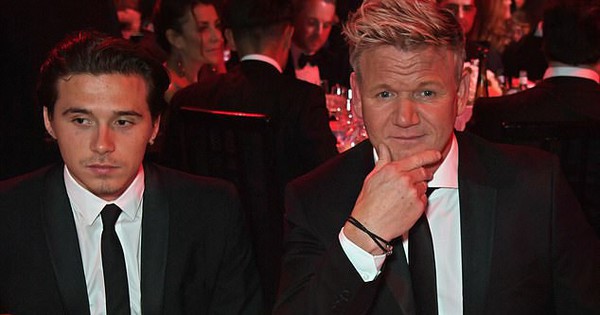 David và Victoria "vỡ vụn trái tim" vì con trai cả, bạn thân của Beckham nói thẳng mặt Brooklyn là mù quáng