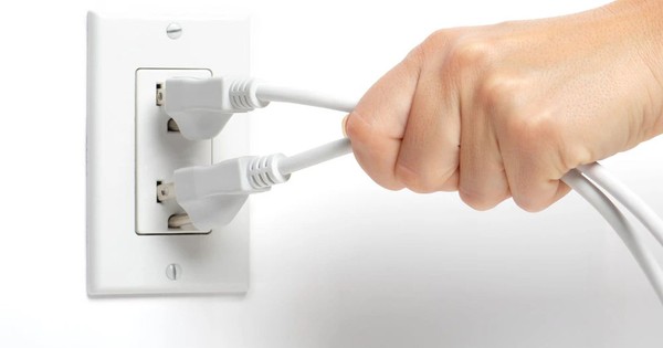 Món đồ tuyệt đối đừng rút phích cắm khi về quê ăn Tết