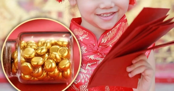 Bé gái 10 tuổi lãi đậm nhờ dùng tiền mừng tuổi dịp Tết để mua vàng