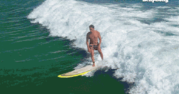 Biển Đà Nẵng không được nghỉ... Tết