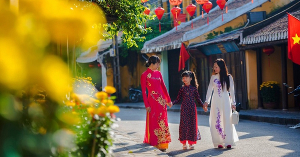 Xuất hành đầu xuân Bính Ngọ: Ngày nào đẹp, đi hướng nào để đón lộc đầu năm?