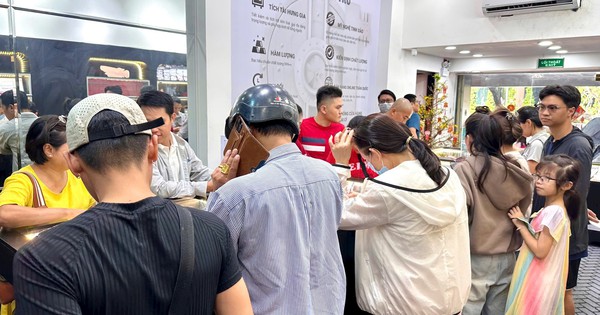 Giá bạc tăng mạnh trước ngày vía Thần Tài, thị trường bắt đầu nhộn nhịp