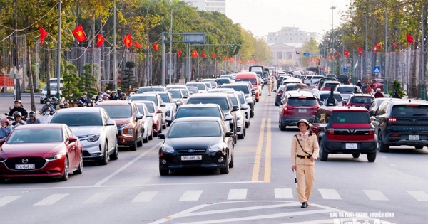 Một tỉnh miền Trung có hơn 4.700 xe ô tô đăng ký mới từ đầu năm 2026