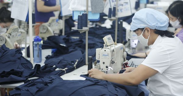 Doanh nghiệp dệt may rộn ràng tái sản xuất sau Tết