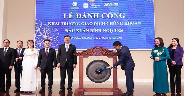 Bộ trưởng Nguyễn Văn Thắng đánh cồng khai trương phiên giao dịch chứng khoán đầu xuân Bính Ngọ 2026