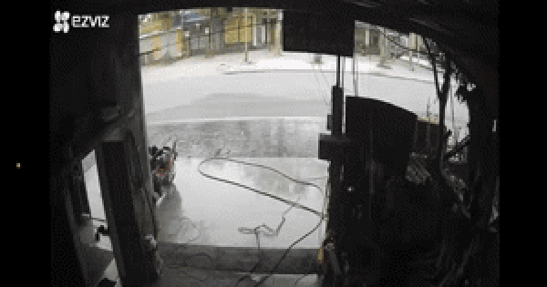 Camera vụ nổ bình khí khiến 2 người thương vong: Tiếng la thất thanh ám ảnh