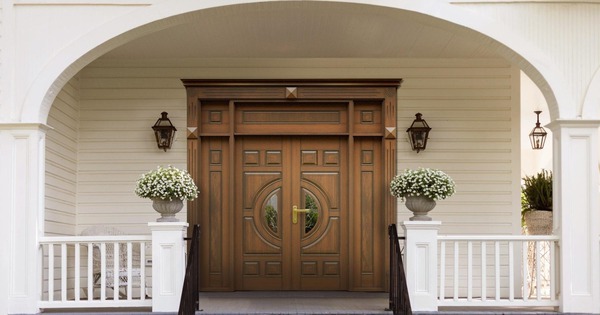 Cửa chính phạm 5 lỗi phong thủy này: Làm ăn trục trặc, con cái thiếu duyên